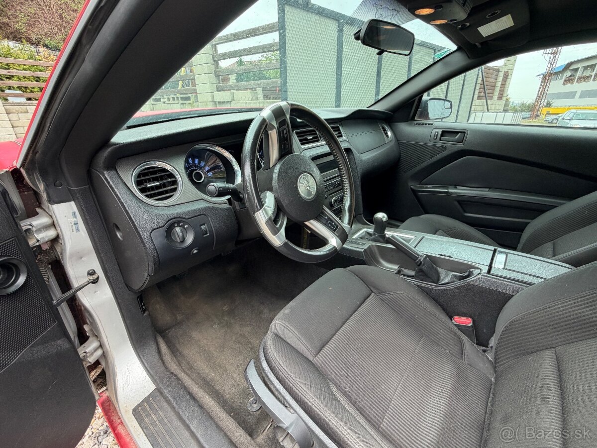 Ford Mustang 3.7 V6 - 13