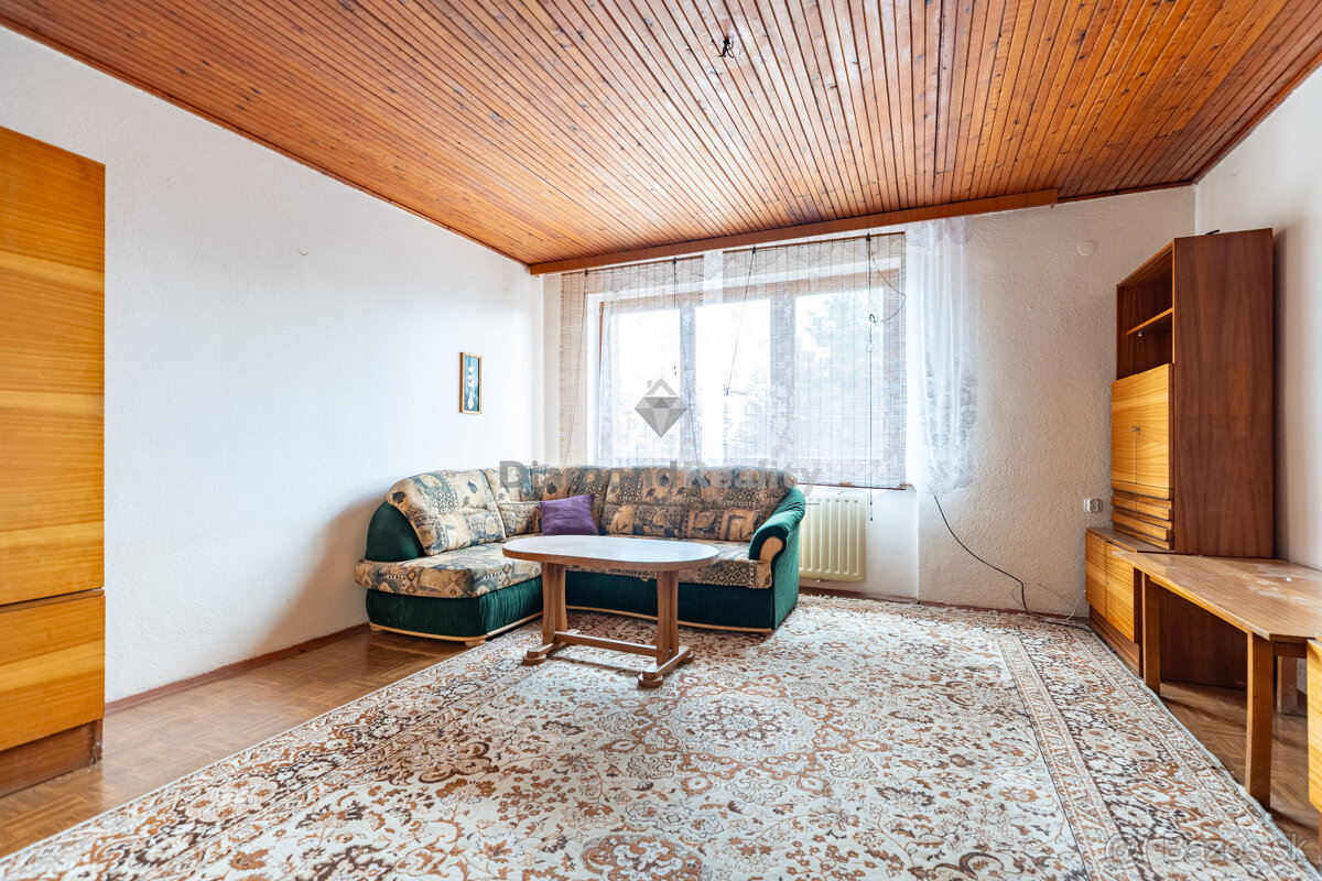 NA PREDAJ 6 IZBOVÝ RODINNÝ DOM S DVOMI BYTOVÝMI JEDNOTKAMI | - 13