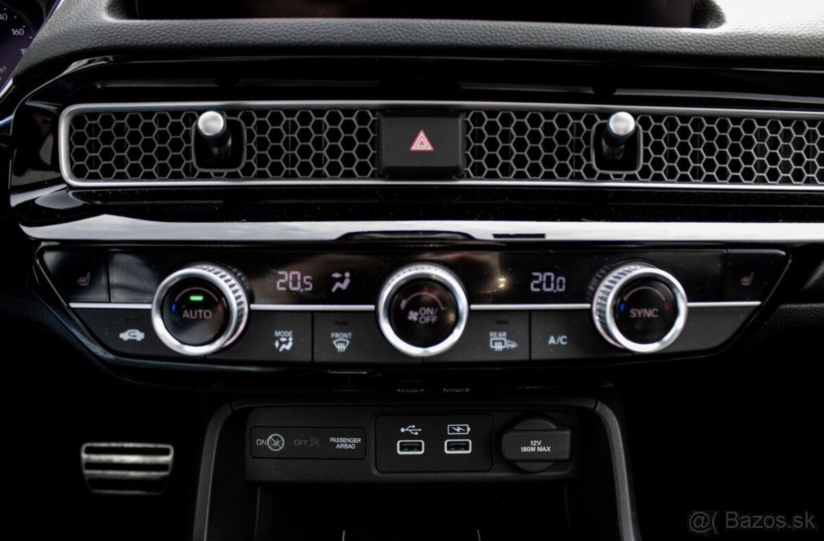 Honda Civic 2.0 i-MMD Advance e-CVT 1.Majiteľ - 13