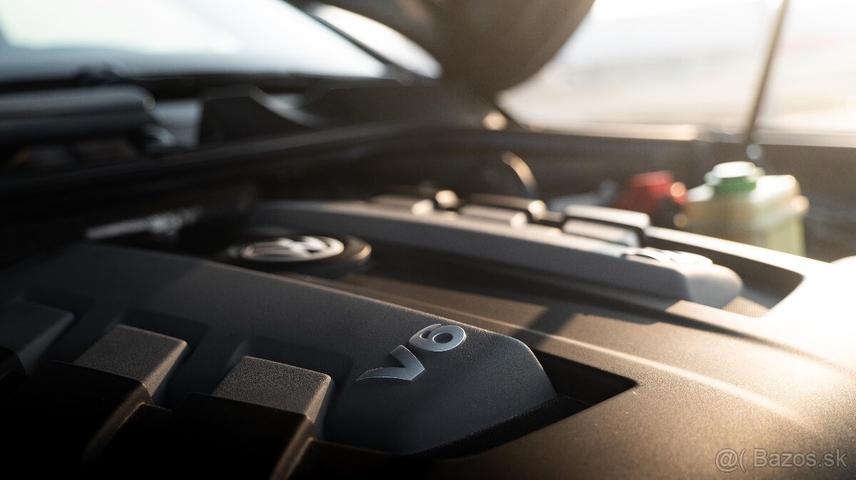 VW TOUAREG 3.0 TDI V6 4MOTION - 13