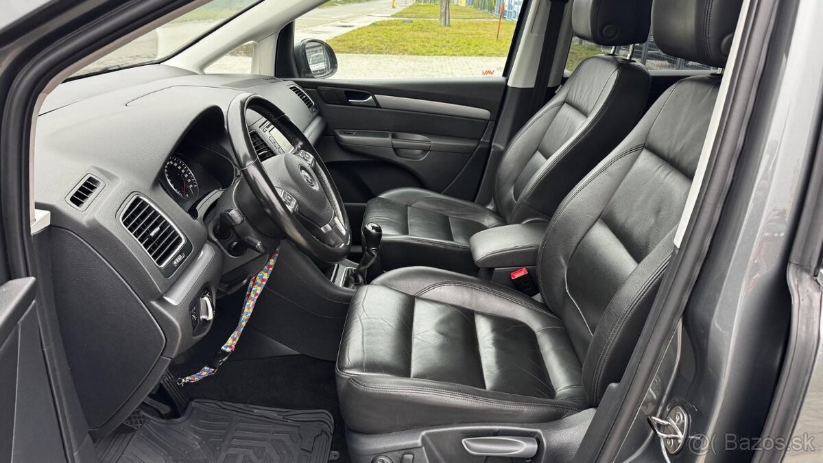 Sharan 2,0 TDi - 13