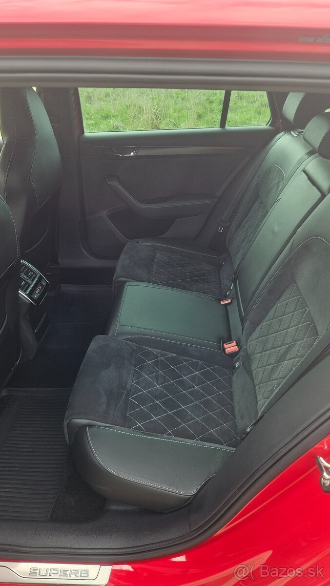 Skoda Superb Combi 2.0Tdi 140kw - 13