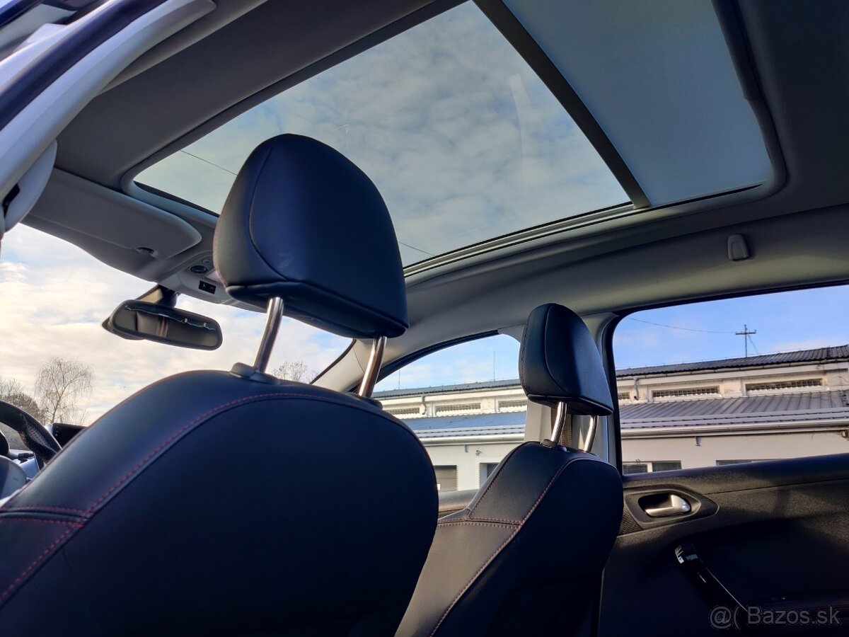 Peugeot 2008 - 13