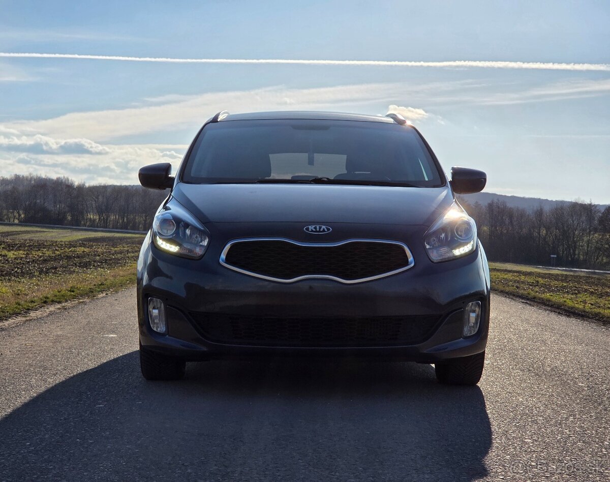 Kia Carens 1.7 CRDi - 13