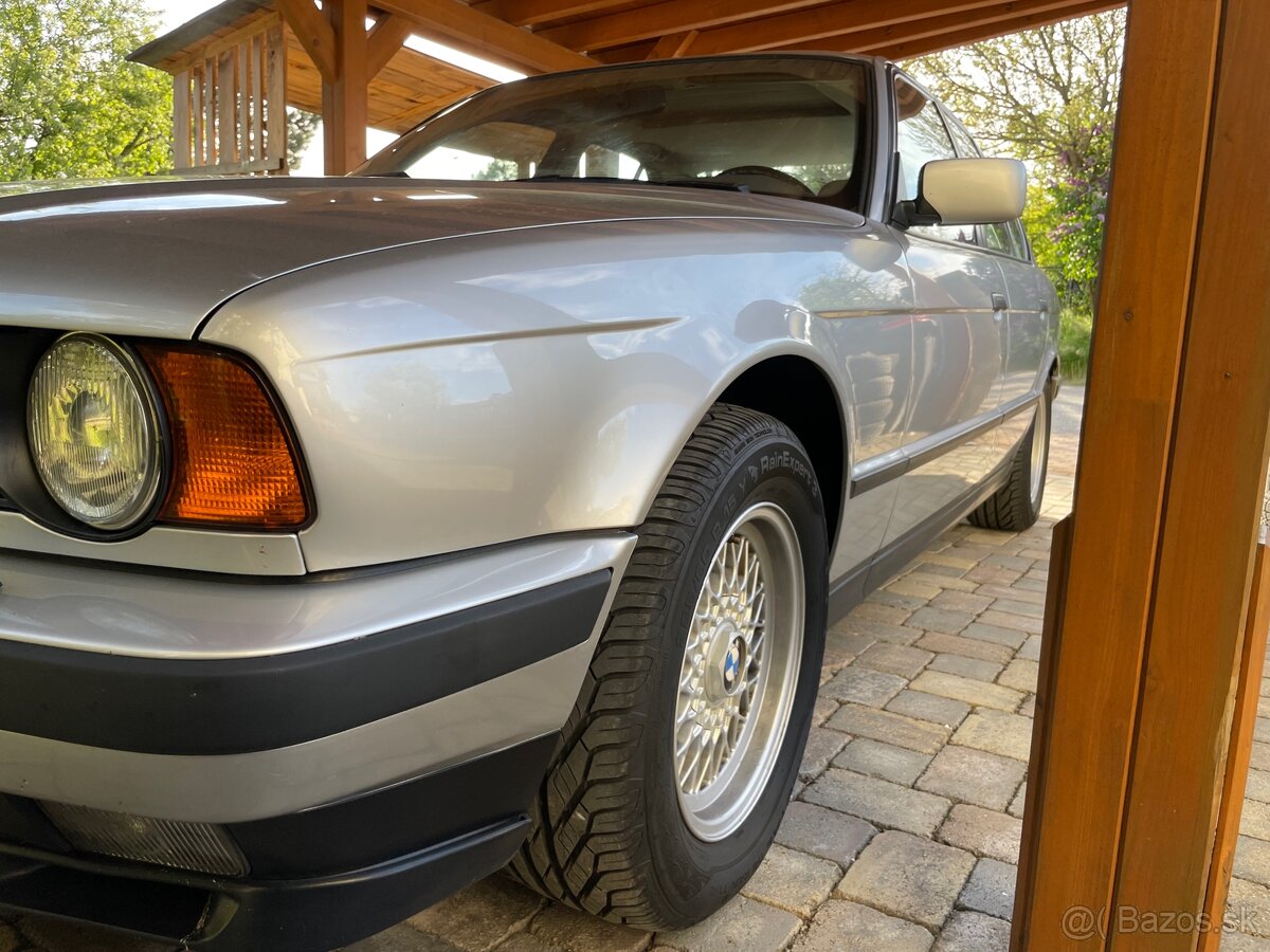 BMW E34 540i - 13