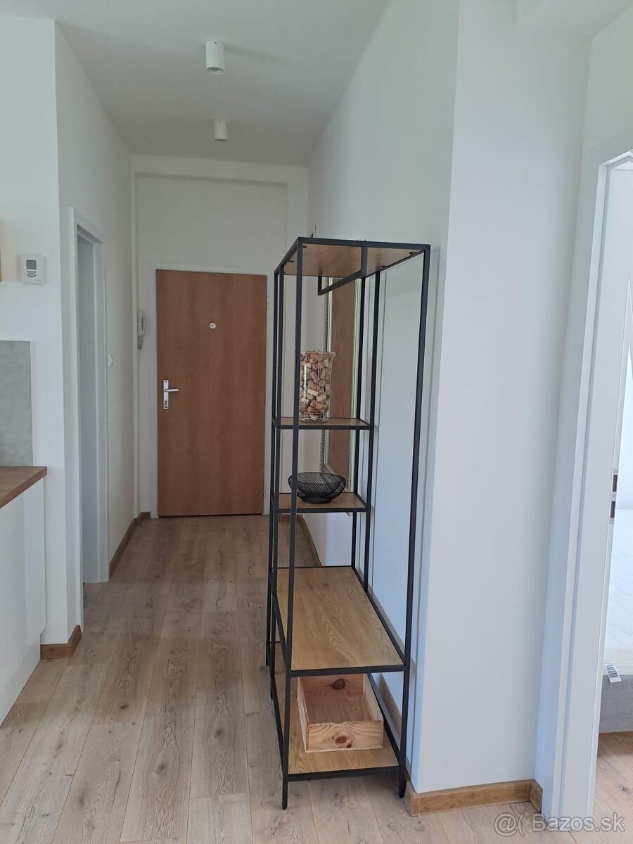 1 izbový byt na Kalvárii - 13