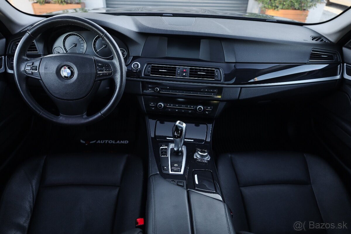 BMW Rad 5 520i A/T - 13