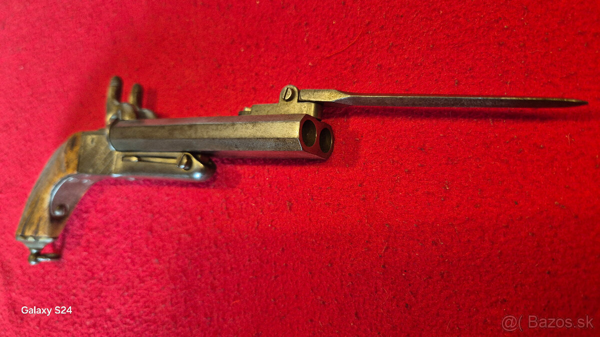 PIŠTOL S BAJONETOM - 13