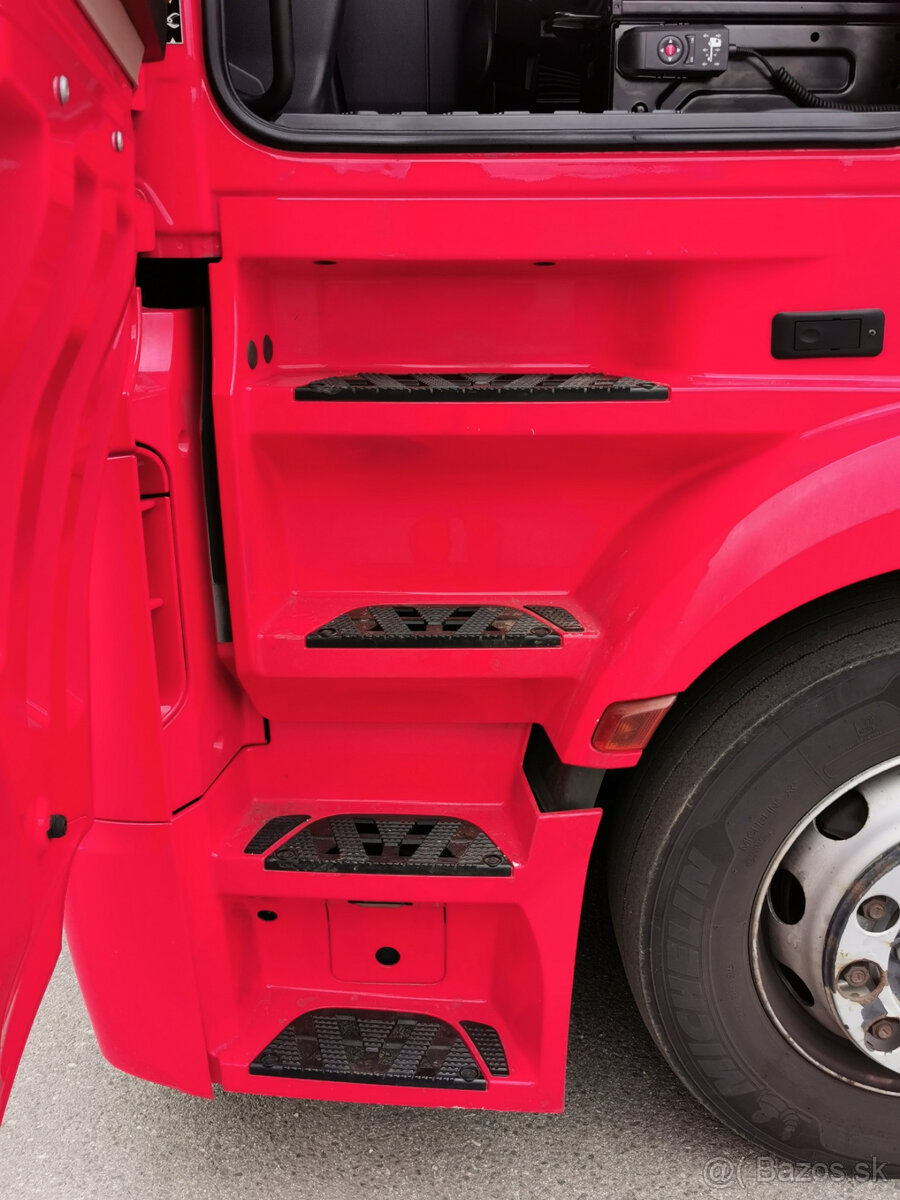 Prodám tahač MERCEDES-BENZ ACTROS 1845 EURO 6 low deck - 13