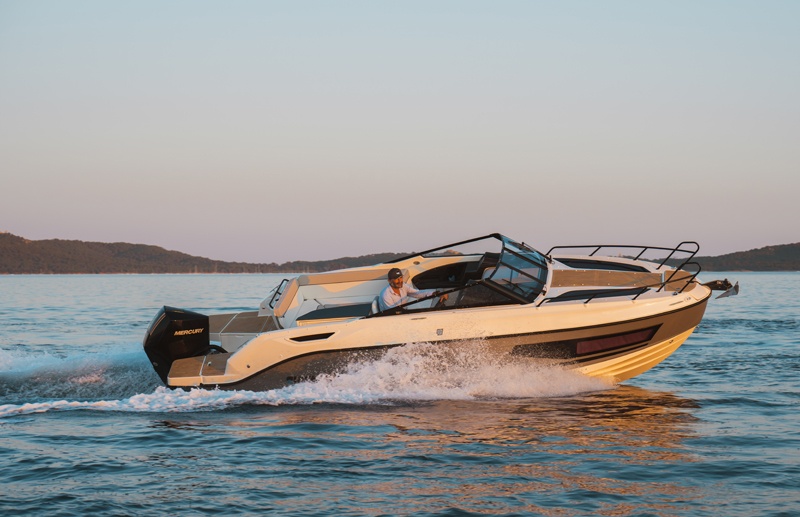 QUICKSILVER Activ 755 CRUISER EXCLUSIVE DELUXE LINE + MERCUR - 13