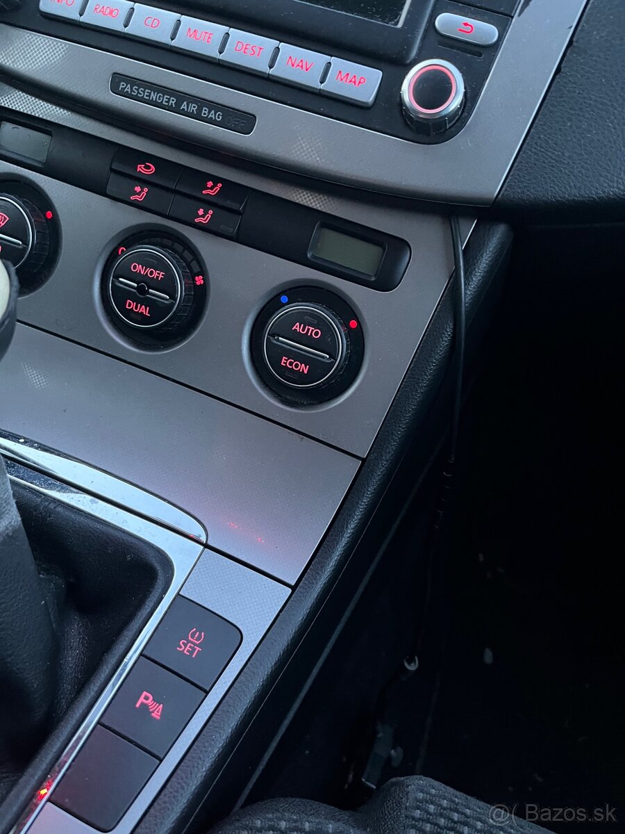 VW passat b6 combi NOVÁ STK - 13