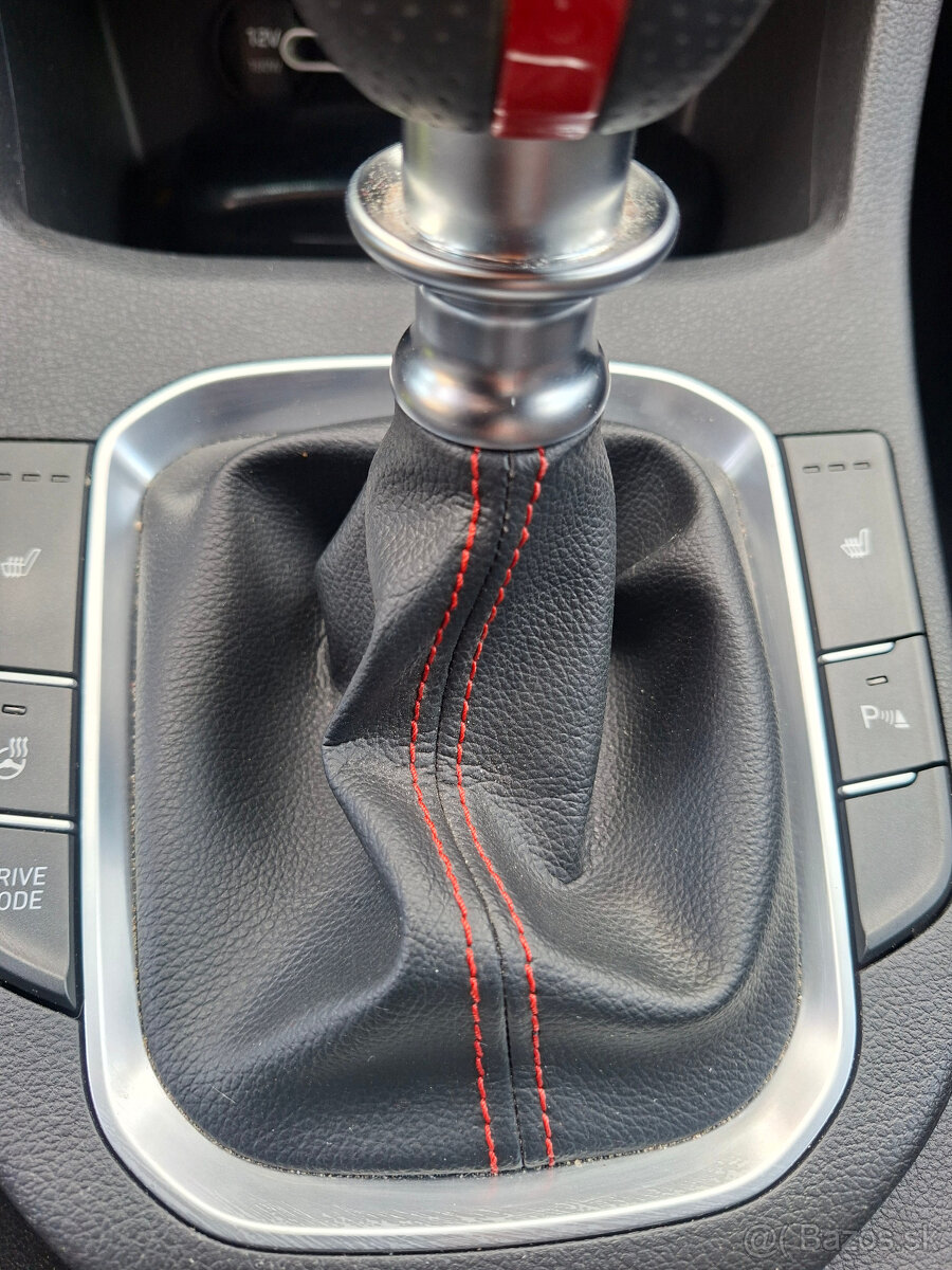 Predám Hyundai i30 fastback N line - 13