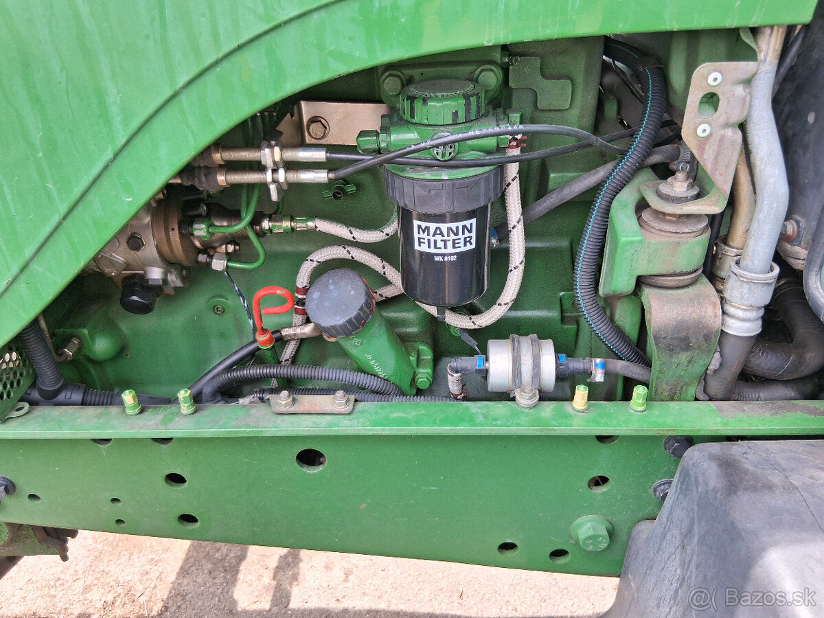 Predám John Deere - 13