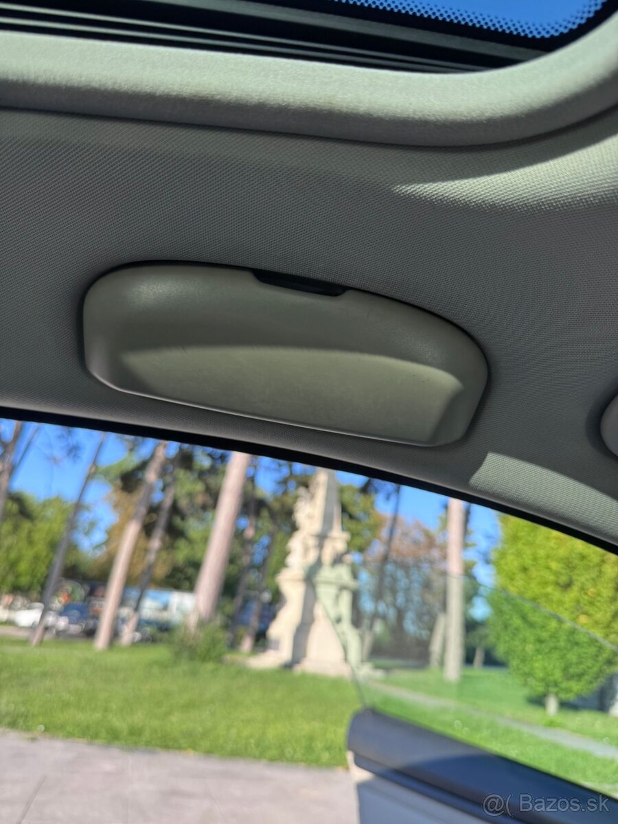 BMW 320d 3 Coupé 2011 - 13