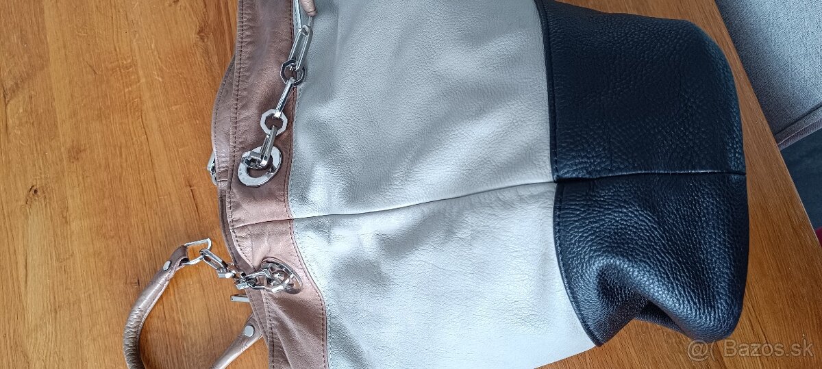 Dámska kožená kabelka StenB - 13