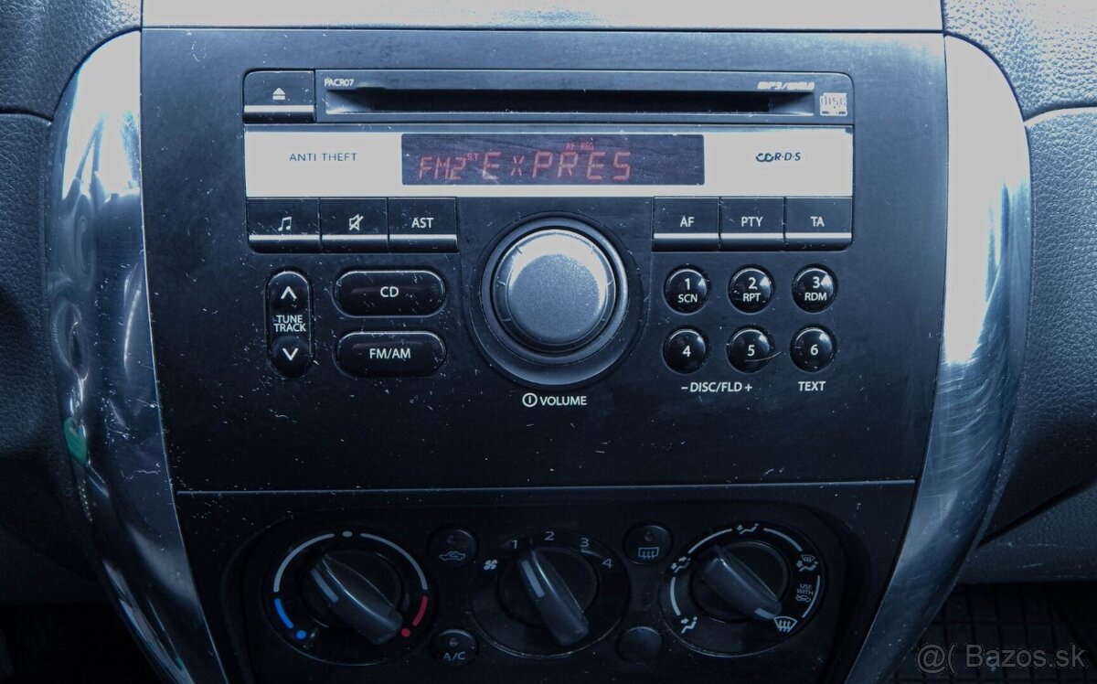 Suzuki SX4 1.5 GLX Urban Line - 13