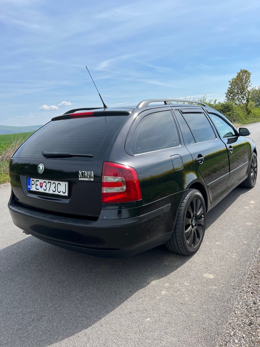 Škoda Octavia 2 - 13