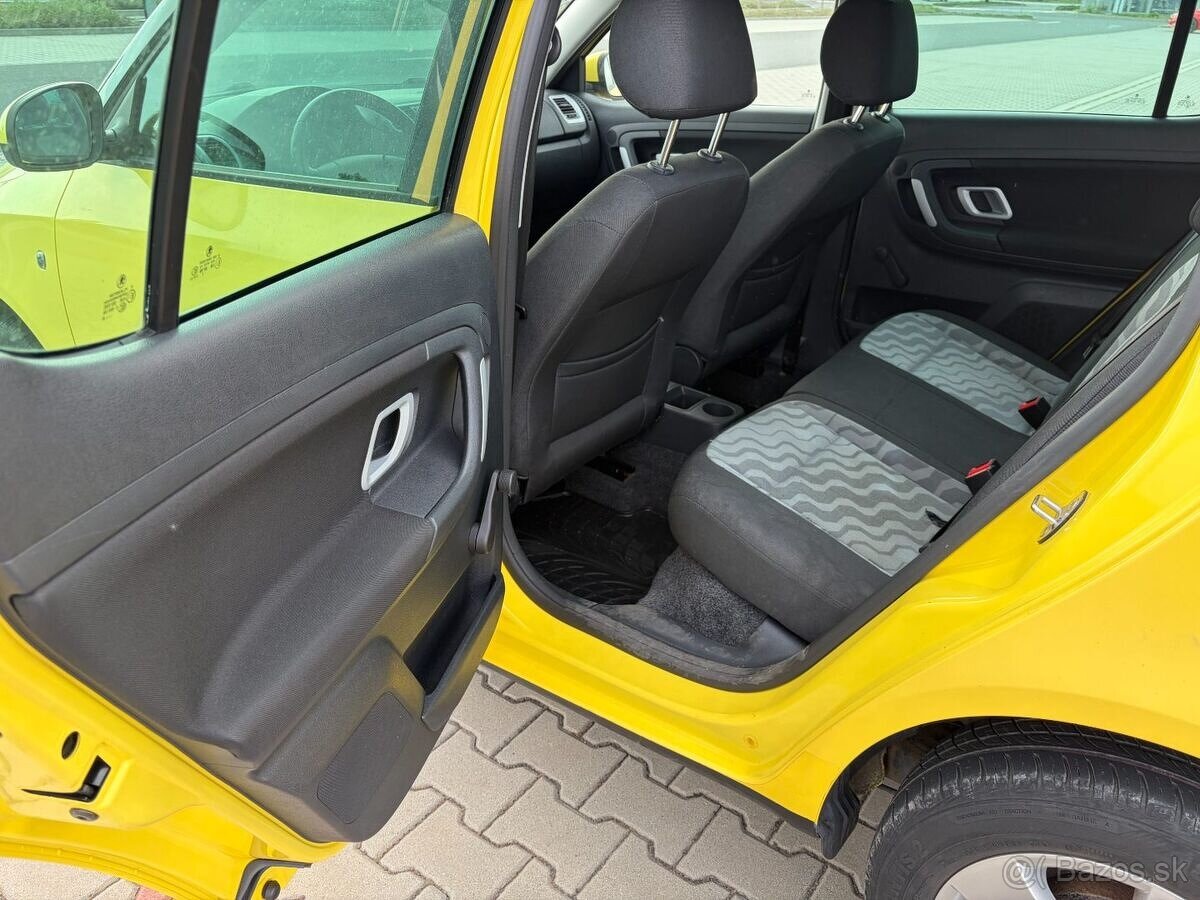 Škoda Fabia II 1.2 HTP 44kw klima - 13