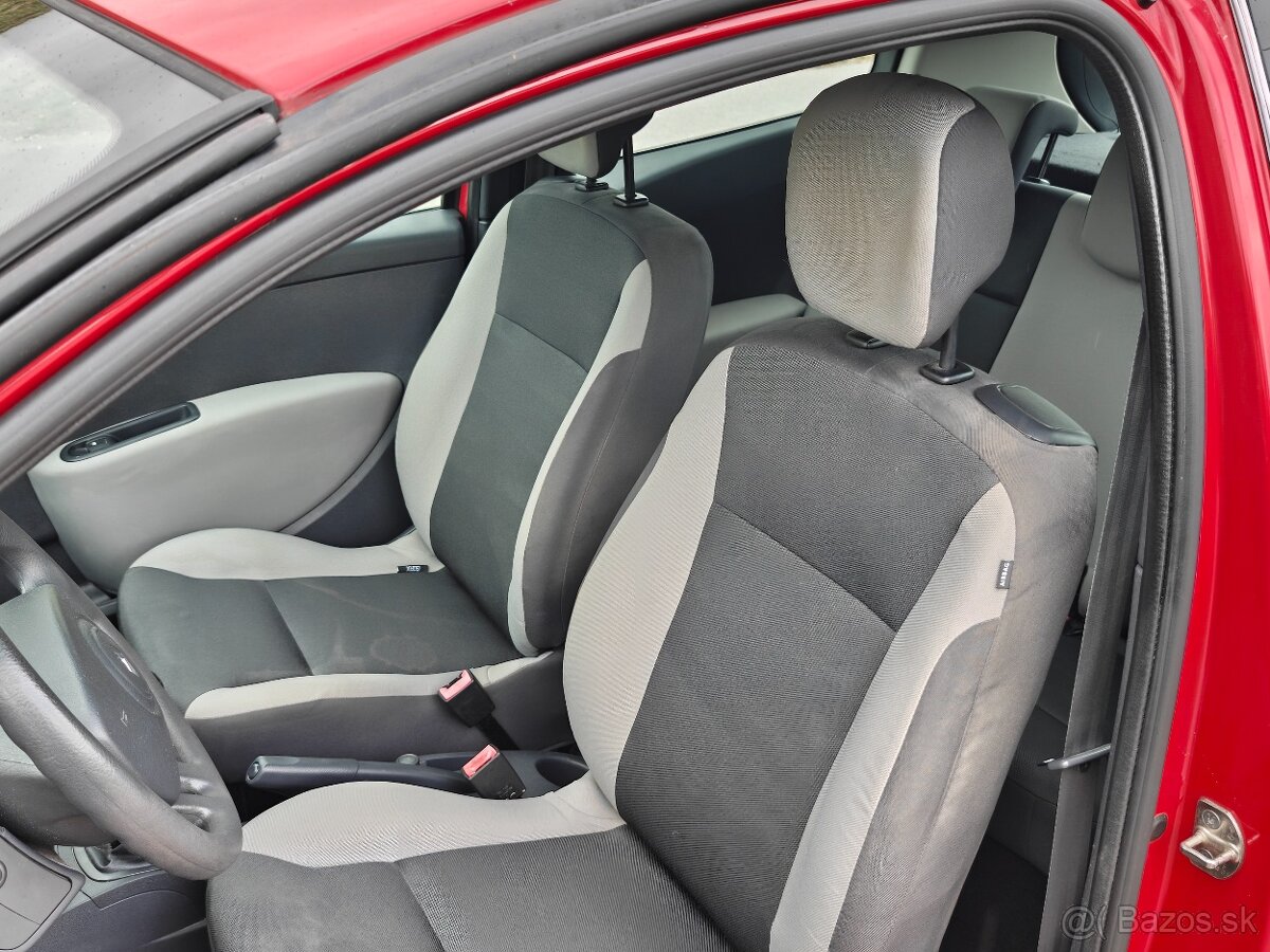 Predám Renault Clio 1,2 53.000km - 13