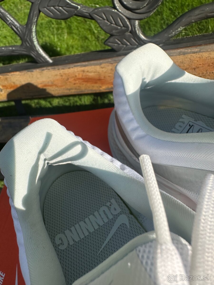 Sportove tenisky Nike Quest 5 - 13