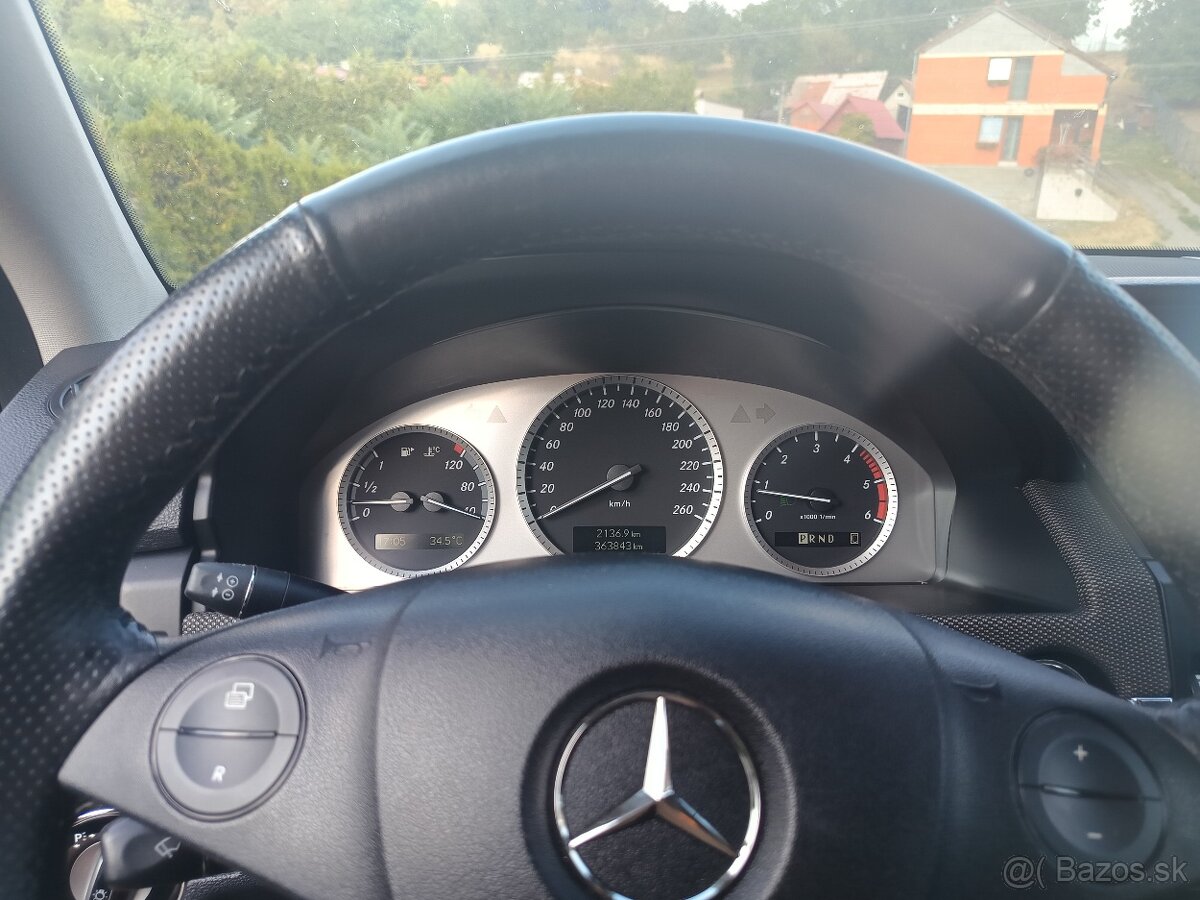 Mercedes-Benz GLK 220 CDi - 13