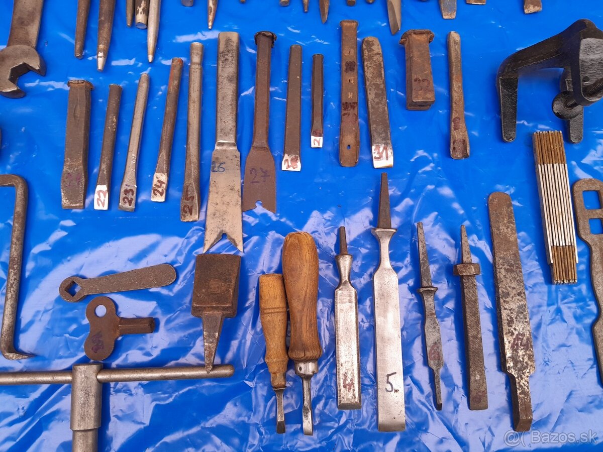 Staré historické náradie 1. - 13