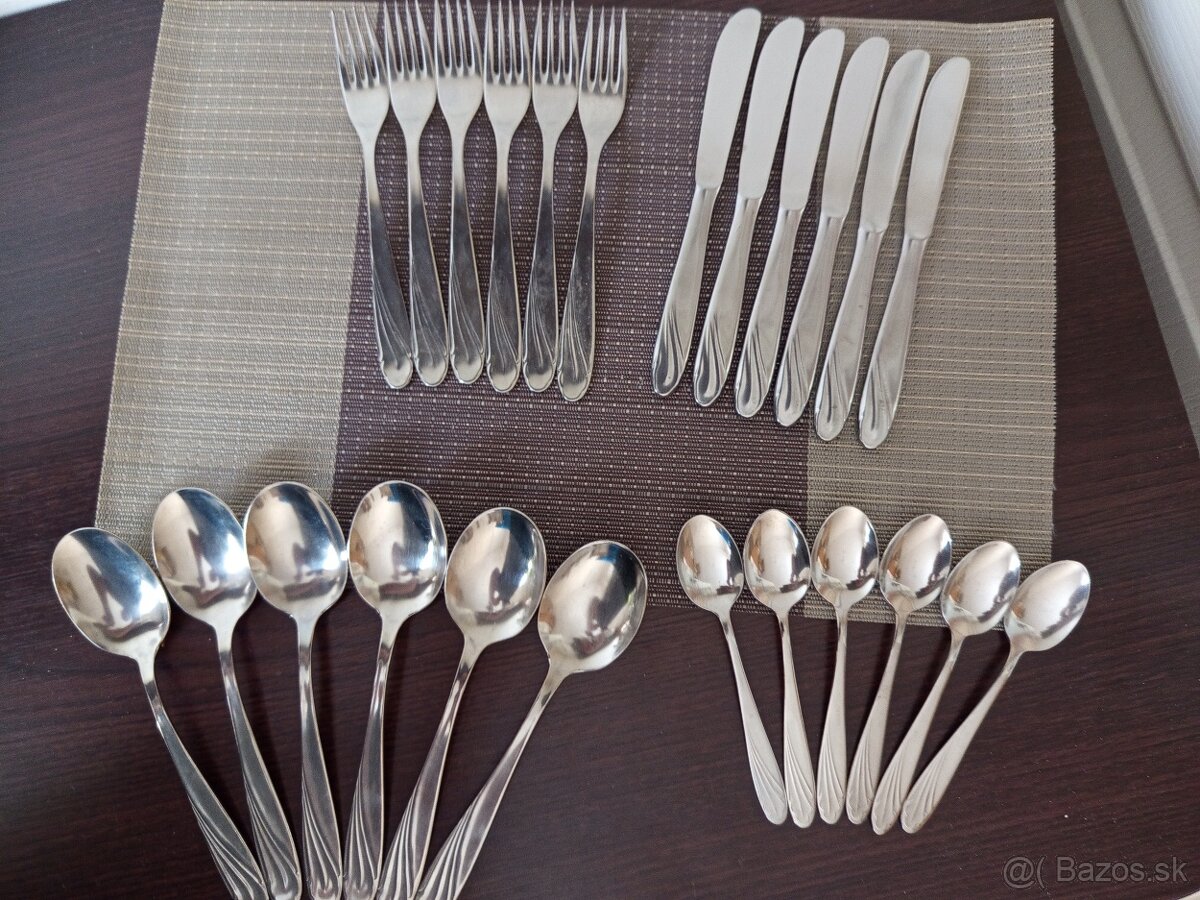 RETRO RUSKE PRIBORY-TOP STAV - 13