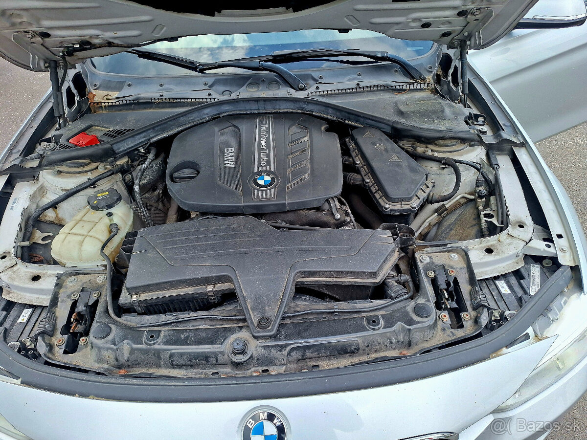 BMW Rad 3 Touring 320d A/T - 13