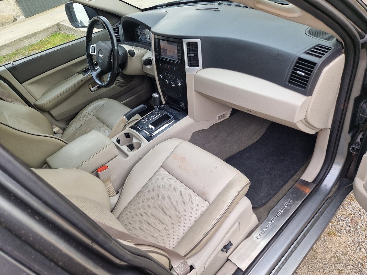 Jeep Grand Cherokee 5.7 Hemi V8 2008 Overland LPG - 13