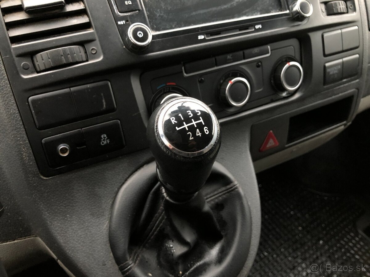 VOLKSWAGEN TRANSPORTER 2.0TDI - 13