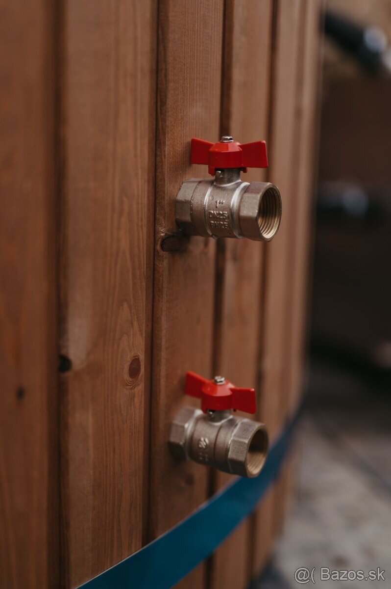 KVADRÁTOVÁ KÚPACIA KAĎA-Nitra - 13