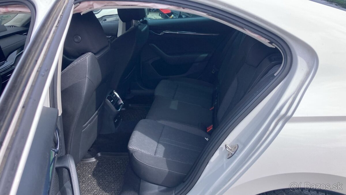 Škoda Octavia 2.0 TDI 85 kW - 13