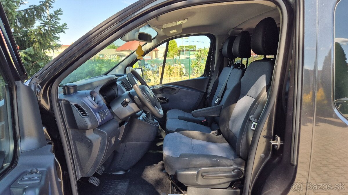 Opel Vivaro 9-miestne - 13