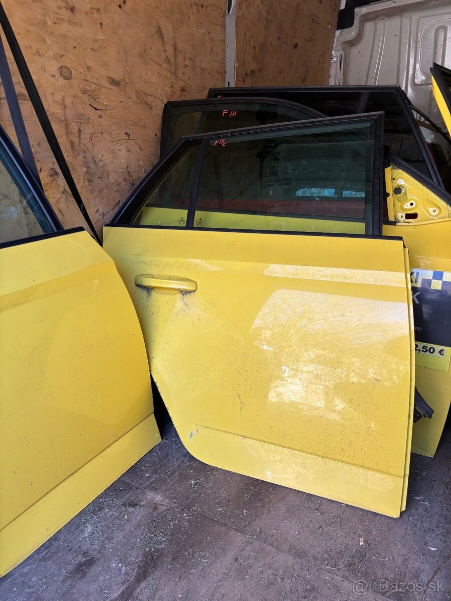 predam fabia 3 kombi dvere sklo zamok stahovanie roleta - 13