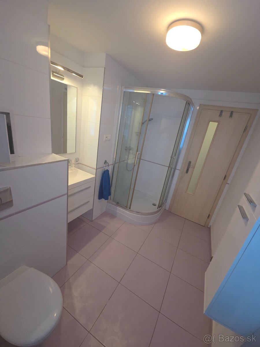 Na predaj 2 izbový byt s balkónom v Poprade centrum - 13