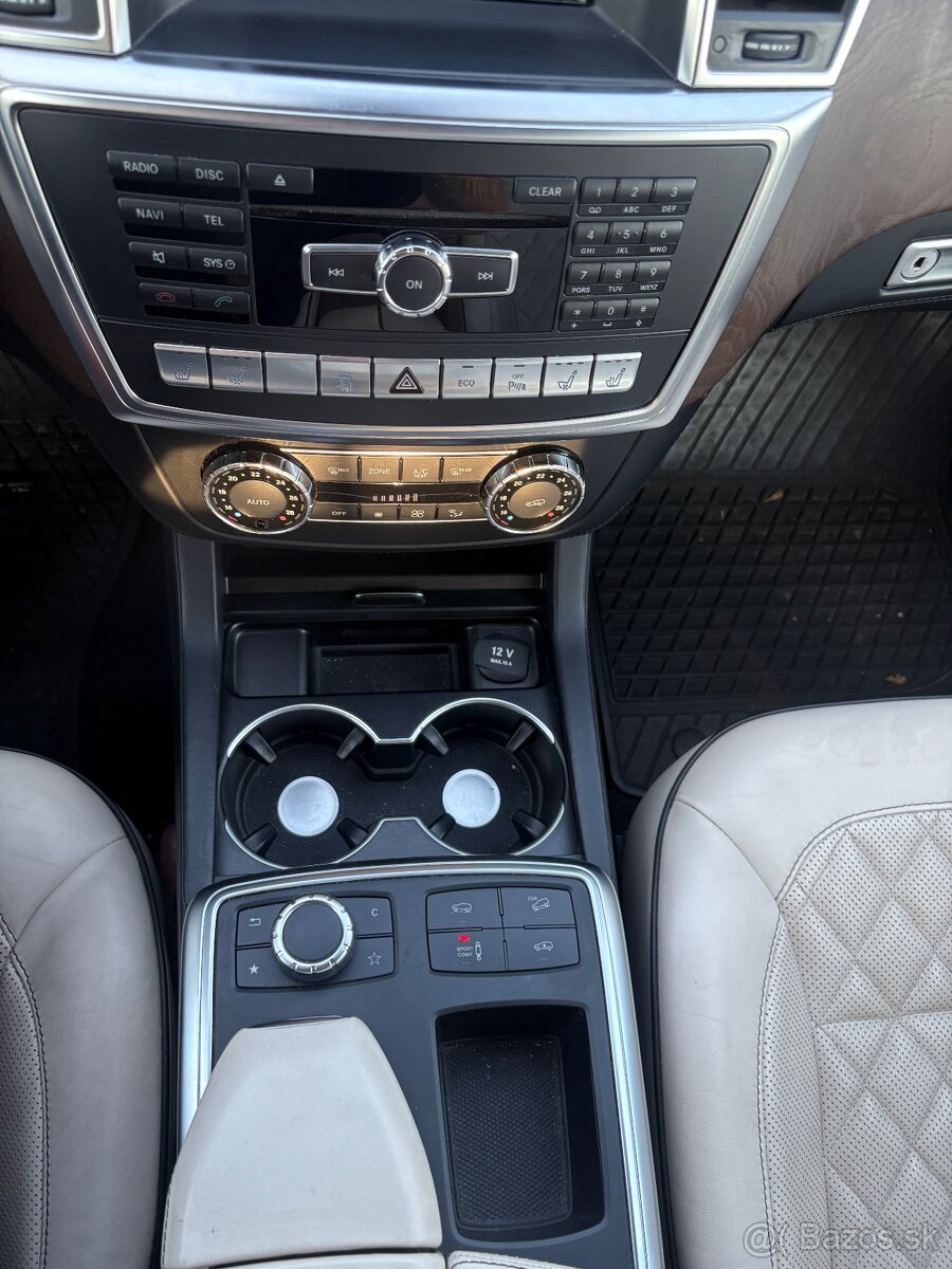 Mercedes ML350 W166 - 13