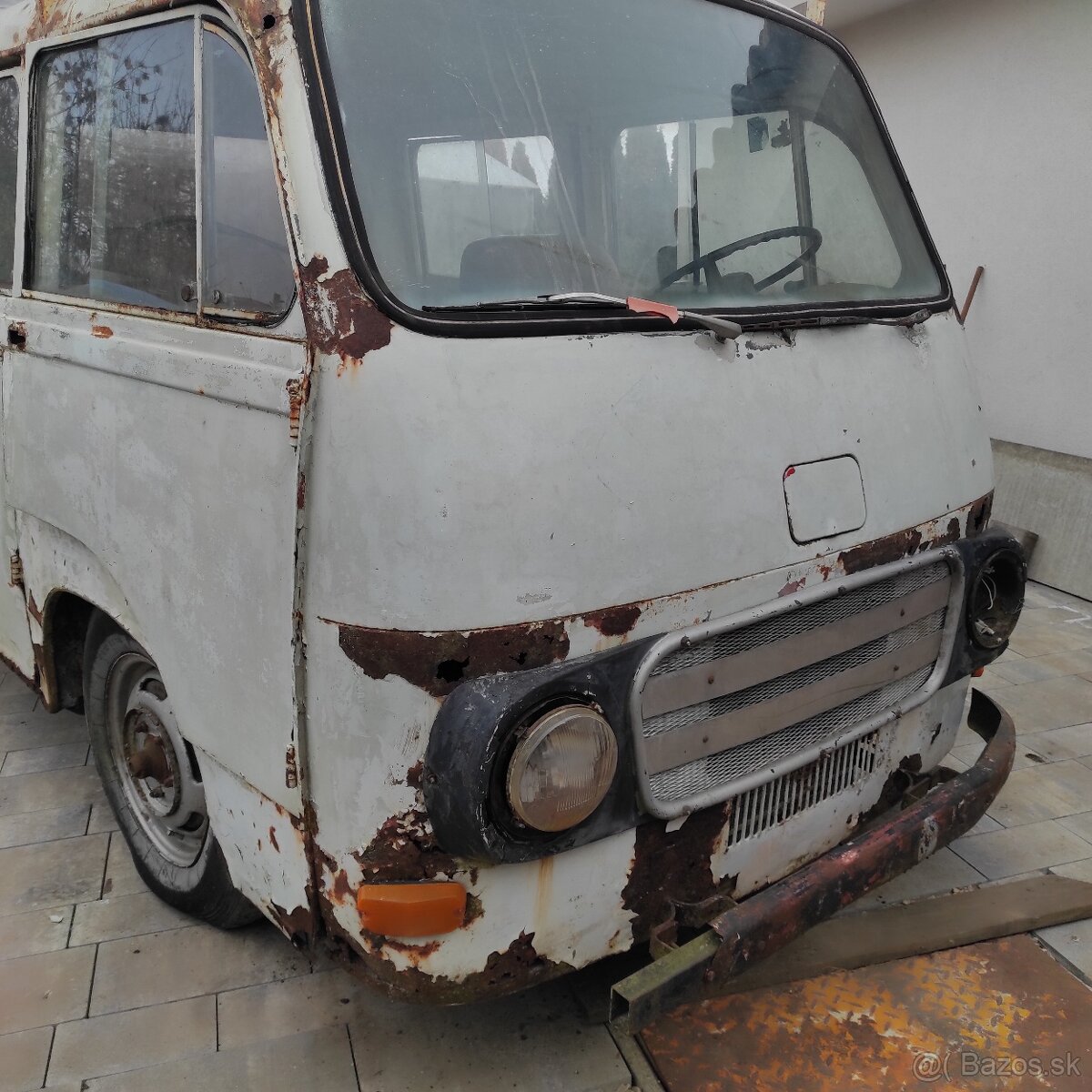 IMV trojnapravovy motor mercedes - 13