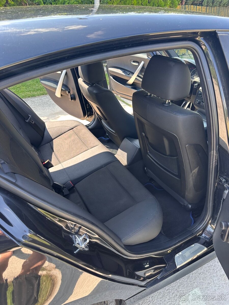 BMW rad 1, 118d, 2,0l motor 89kW - 13