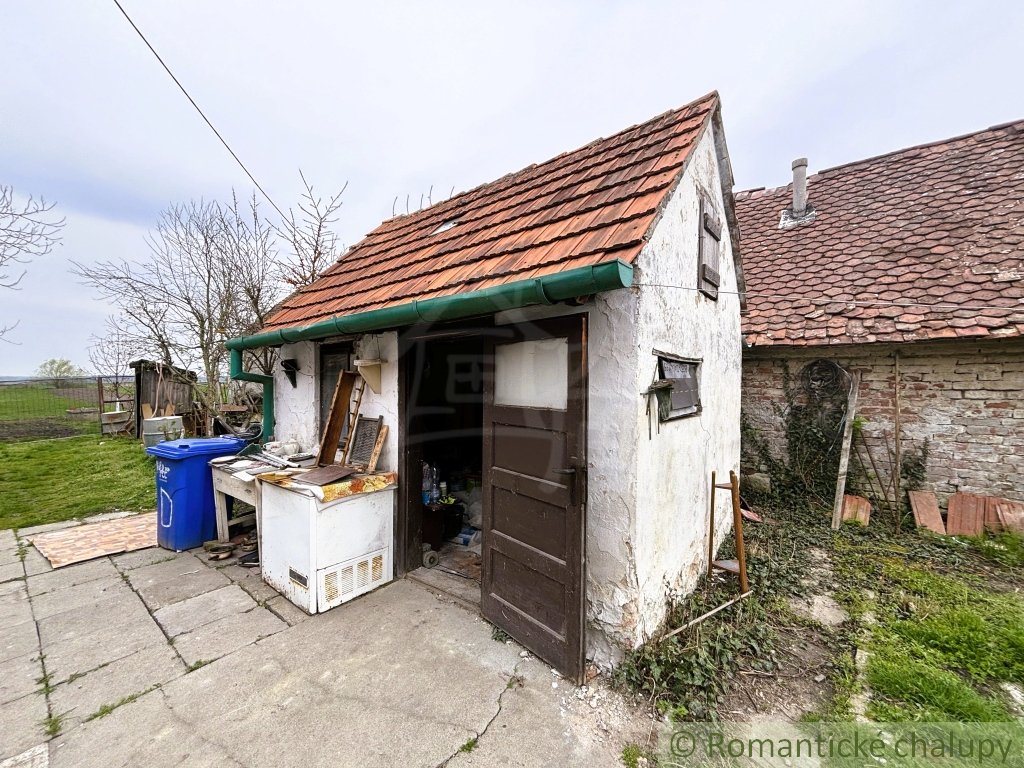 Vidiecky domček so záhradou, vhodný aj na chalupu v obci Z - 13