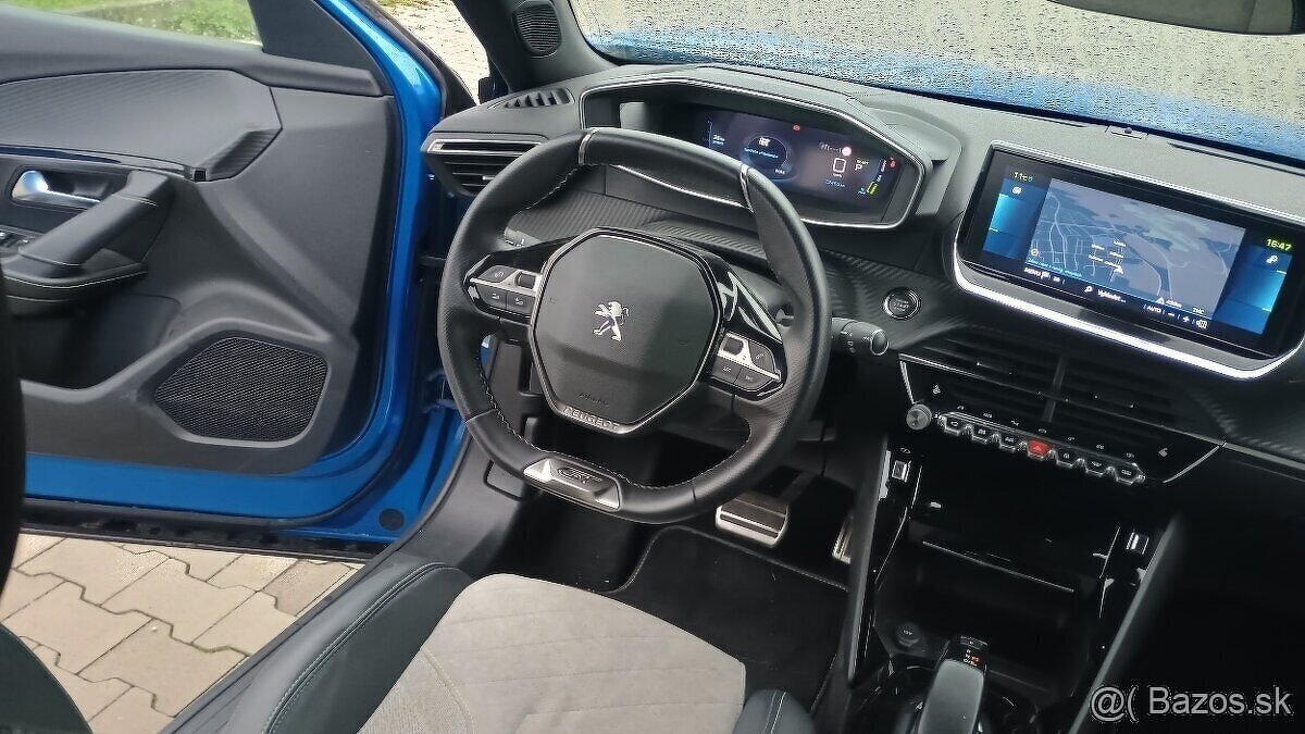 Peugeot 2008 e GT pack - 13