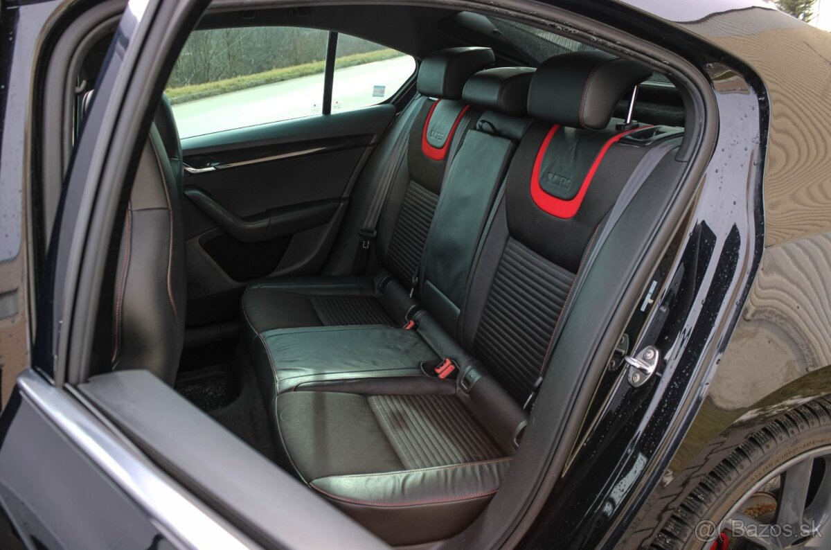 Škoda Octavia 2.0 TDI CR DPF RS - 13