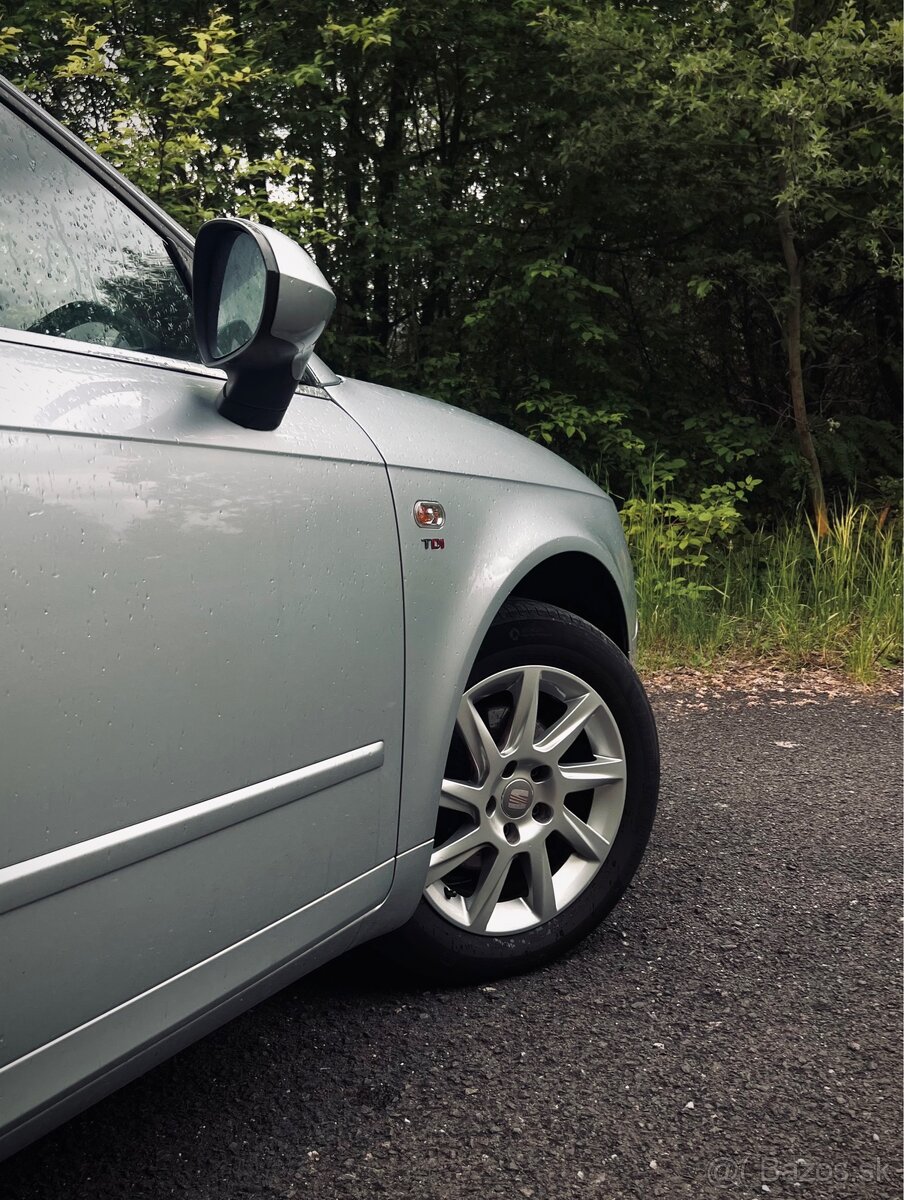 SEAT Exeo ST 2.0 TDI 105 kW - 13