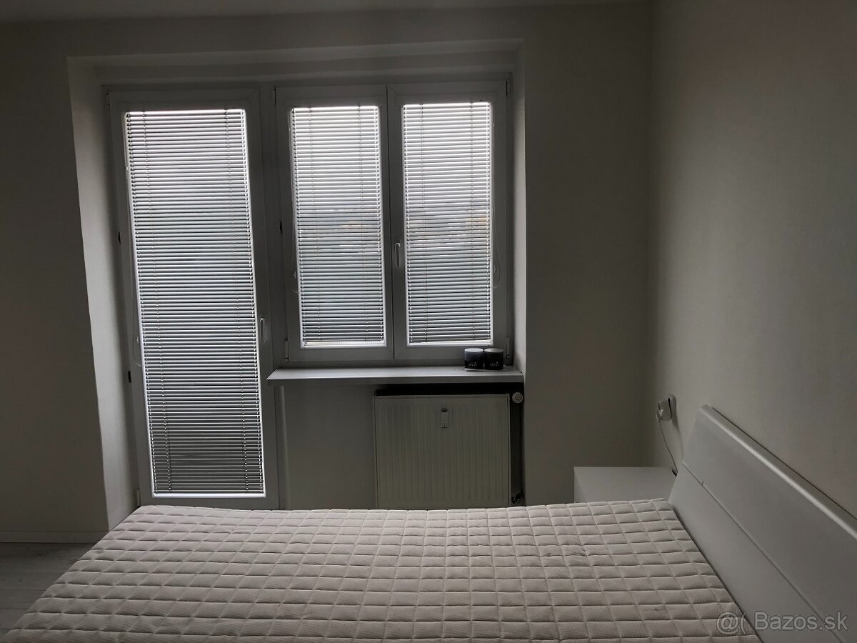 2 izbový byt na Bulvári blízko Auparku - 13