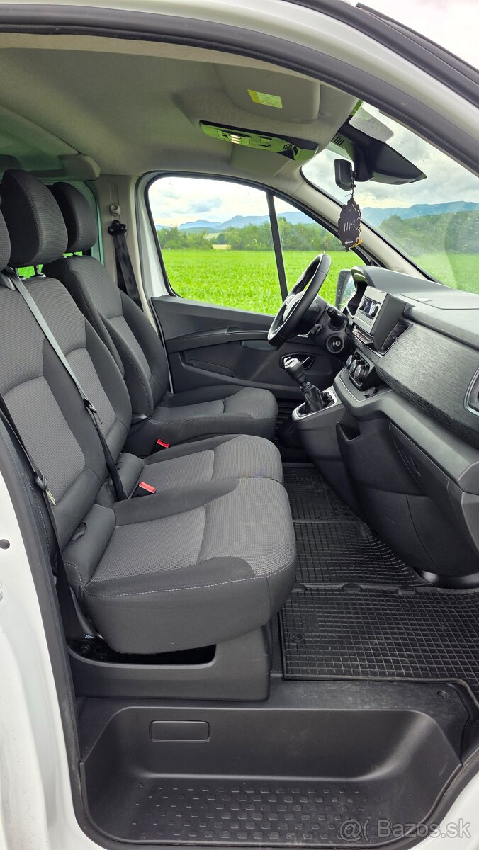 Renault Trafic 2.0 dci Long - 13