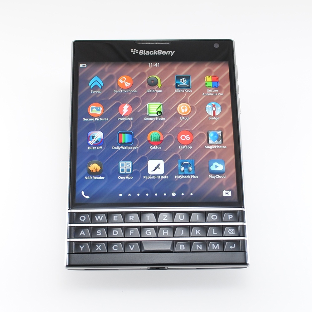 BlackBerry Passport - 13