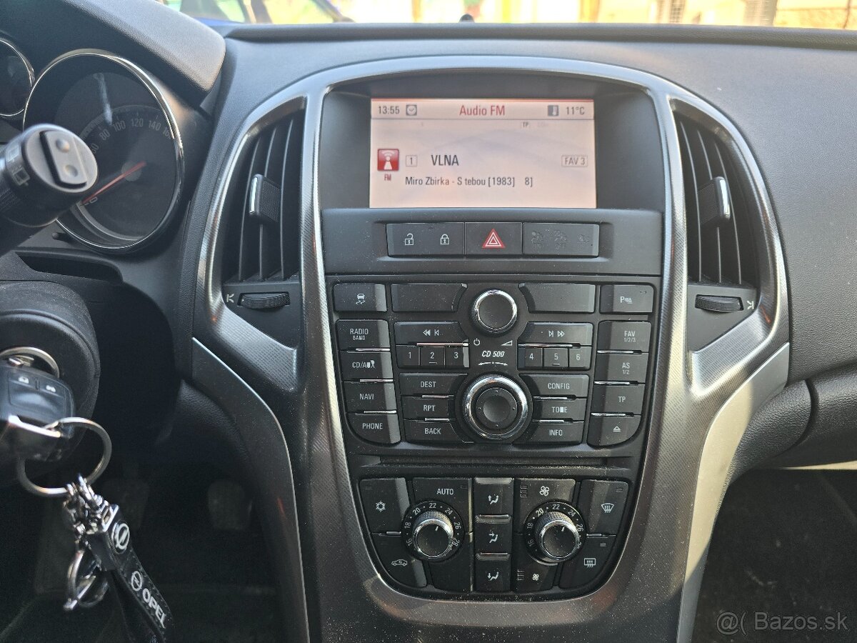 Opel Astra Sport Tourer ST 1.7 CDTI ECOTEC 125k Cosmo - 13