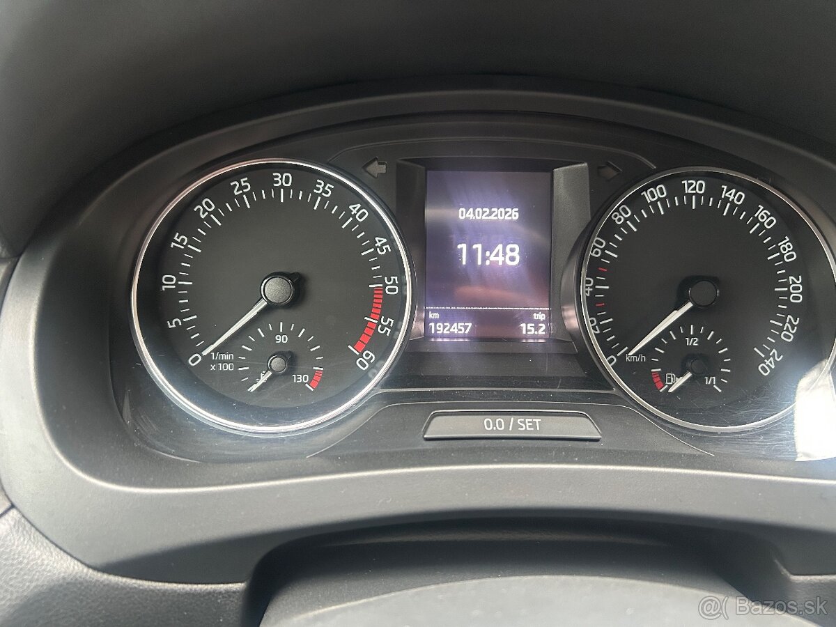 ŠKODA RAPID 1.4TDI AUTOMAT DSG - 13