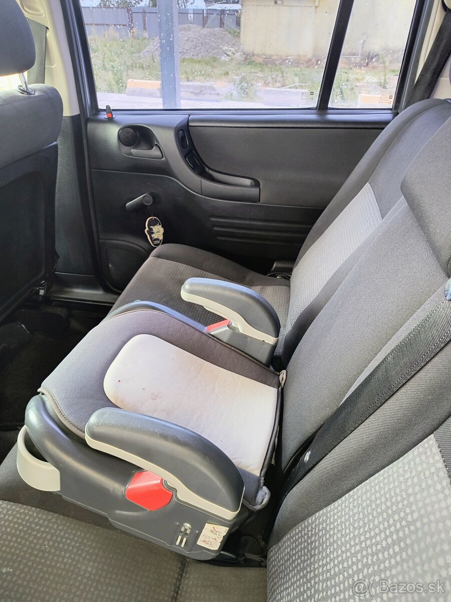 Opel Zafira - 13