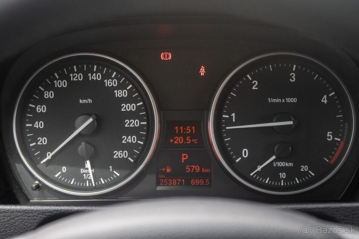 BMW X1 xDrive18d A/T, 105kW (2012) - 13