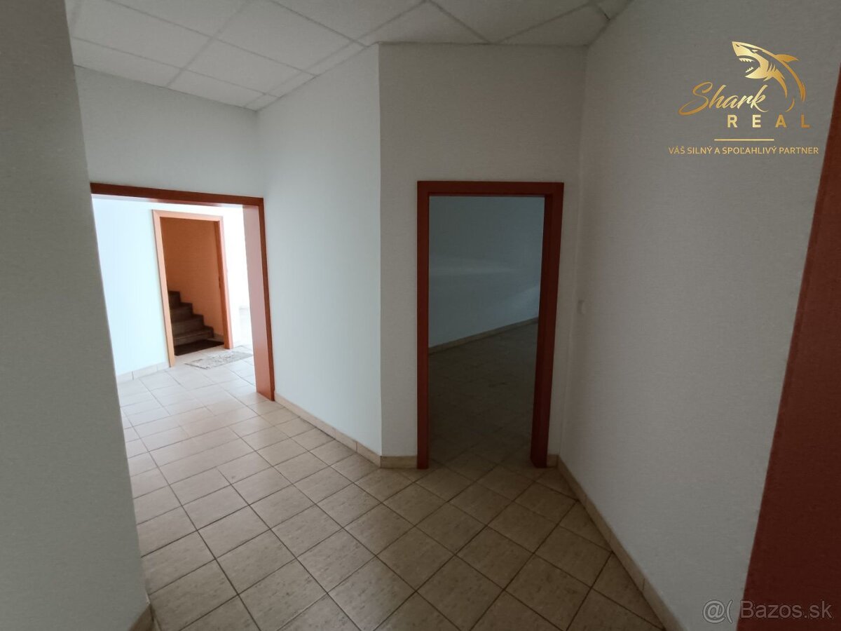 Administratívno-apartmánová budova - 13